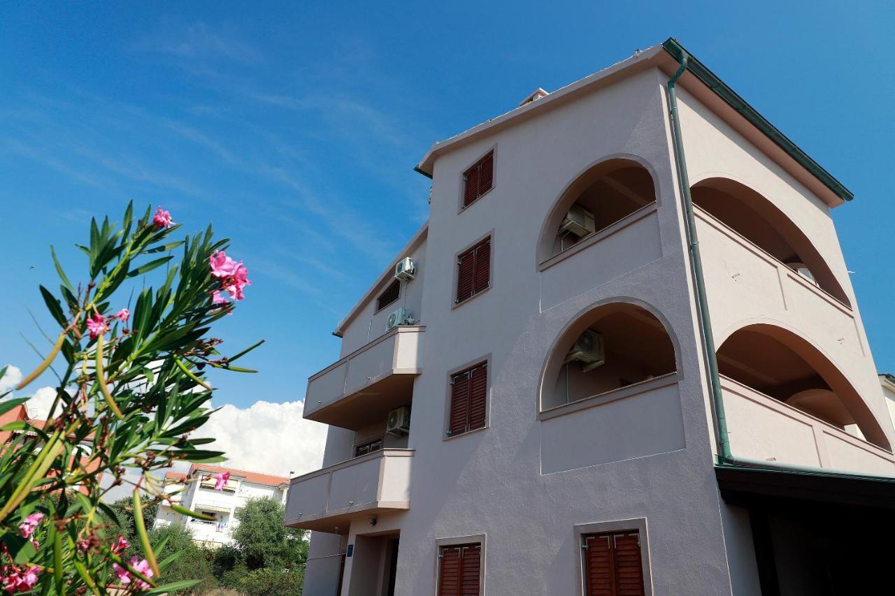 Apartments Dario Novalja Luaran gambar