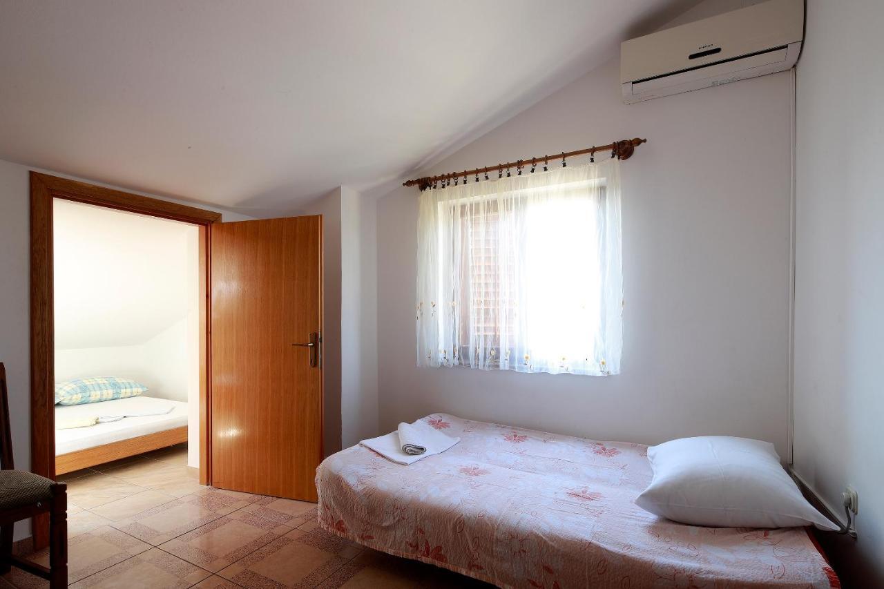 Apartments Dario Novalja Luaran gambar