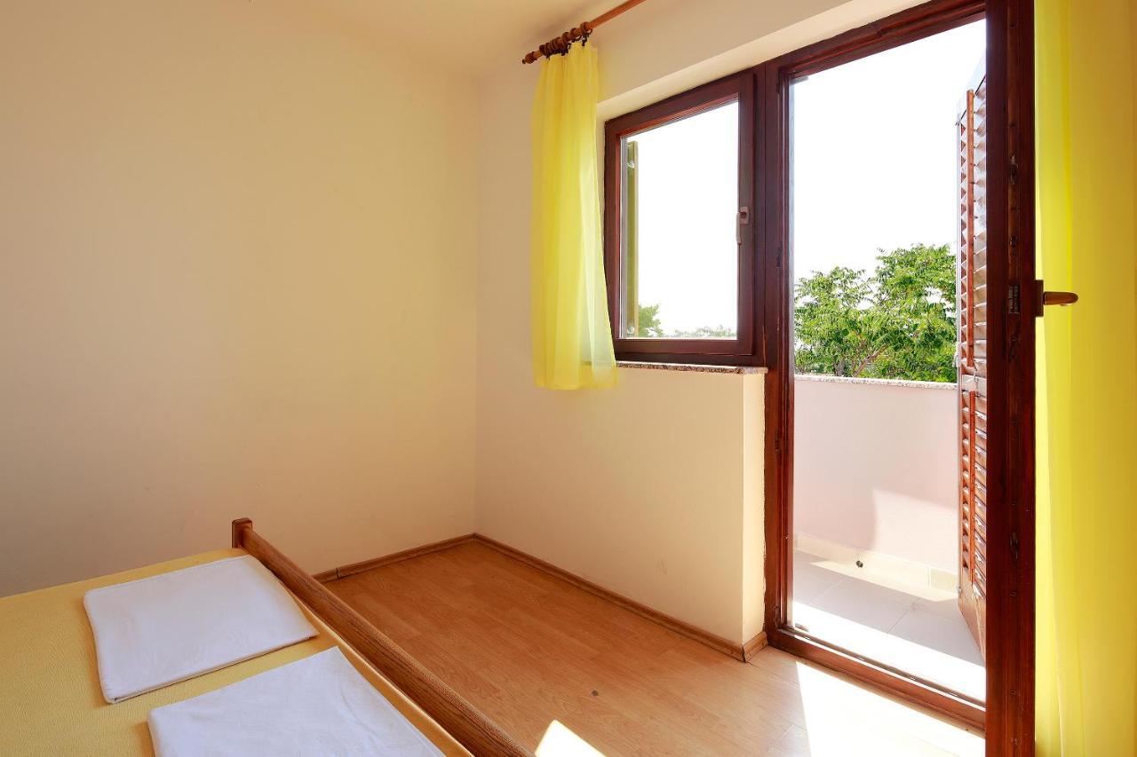 Apartments Dario Novalja Luaran gambar