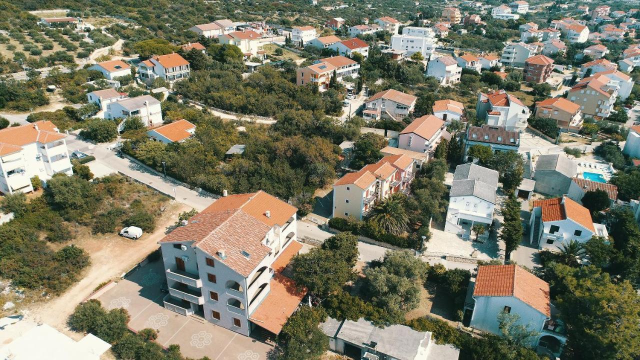 Apartments Dario Novalja Luaran gambar